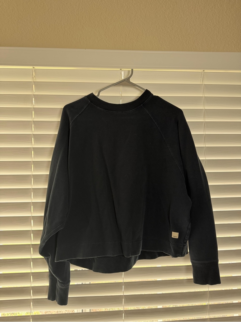 Vuori Black Crewneck Sweatshirt Deep Navy Blue